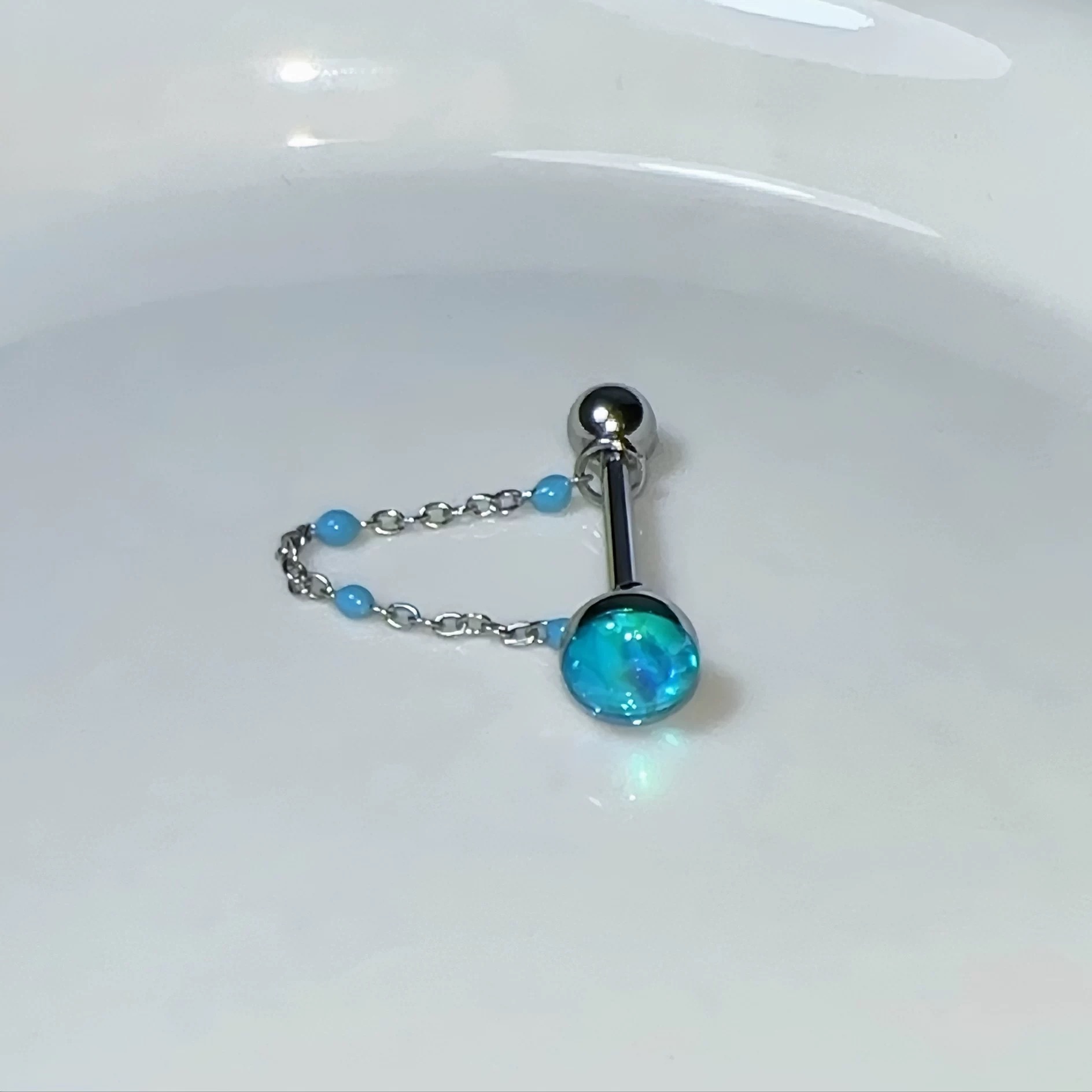 1Pc High-Quality Trendy Blue G - Body Jewelry High Quality 评论和价格