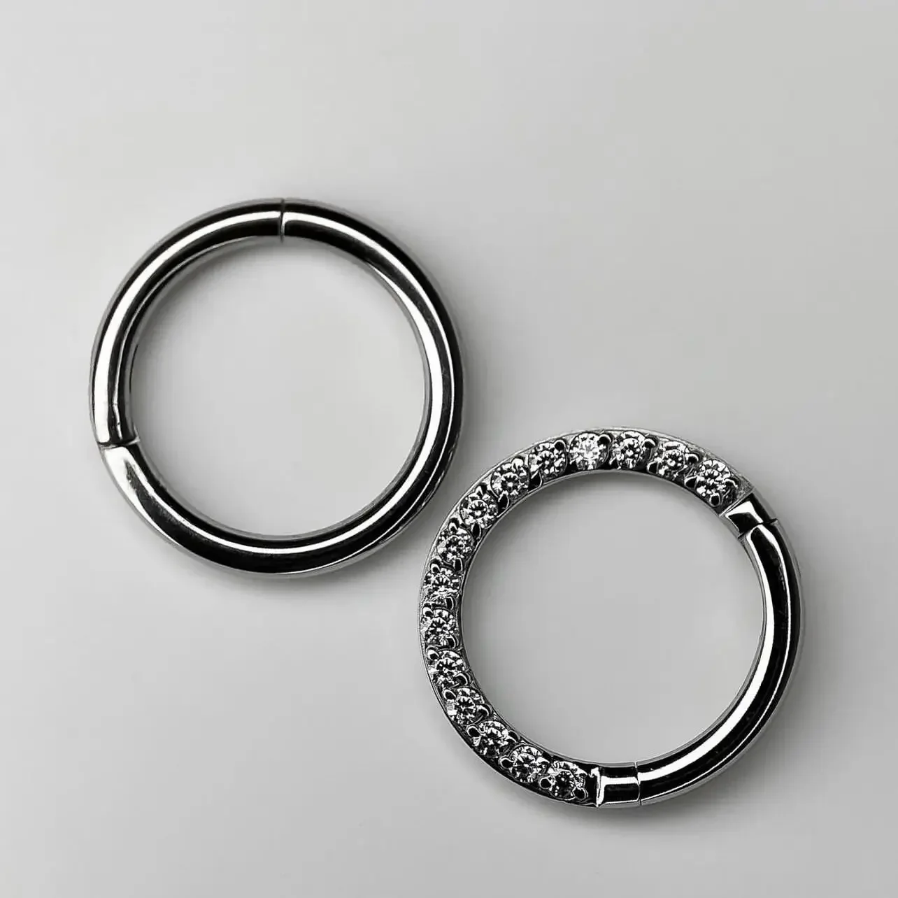 G23 Titanium Nose Ring 14G 16G - Body Jewelry Septum 评论和价格