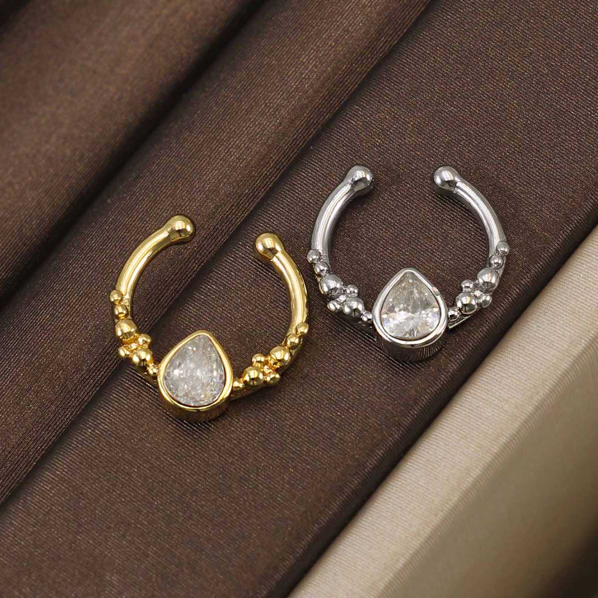 316L Stainless Steel Septum Cl - Body Jewelry Septum 评论和价格